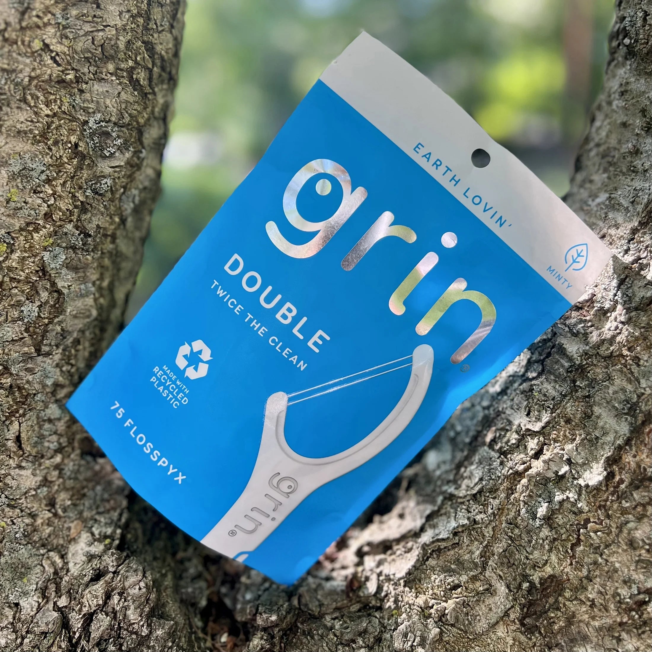(225 Pack) Grin Double Flosspyx - 75 Ct - Dental Floss Picks, Flossers, Two Lines of Super Strong Floss, Minty Fresh, Made with Recycled Plastic
